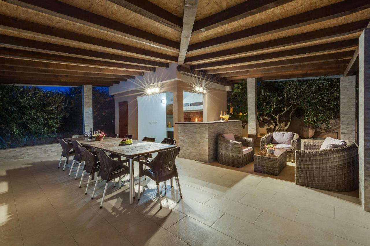Villa Zlatni Dvori Zadarvillas Ražanac Dış mekan fotoğraf